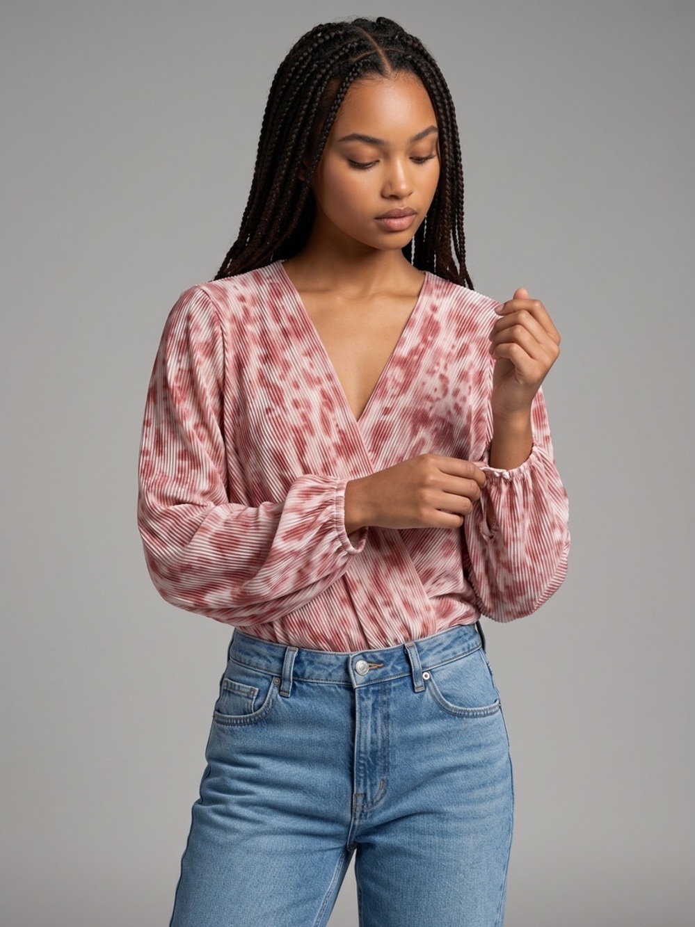 ASTR the Label Women's Pink Abstract Pleated V-Neck Bodysuit Blouse Size S